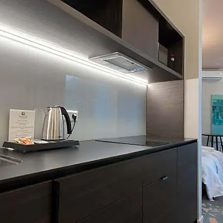 Hotel Resume